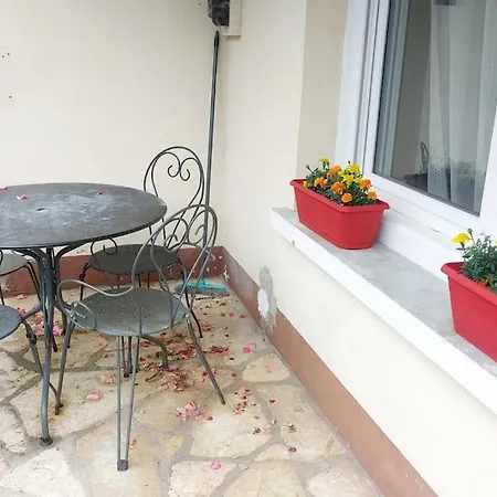 Chez Marcelle *